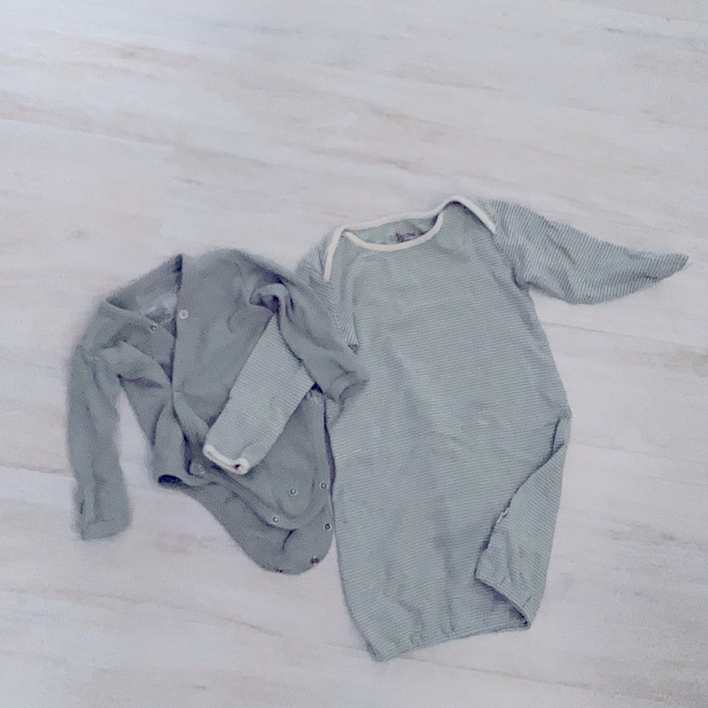 {Set of 2} Organics and L’oved Baby Wrap Onesie and Gown